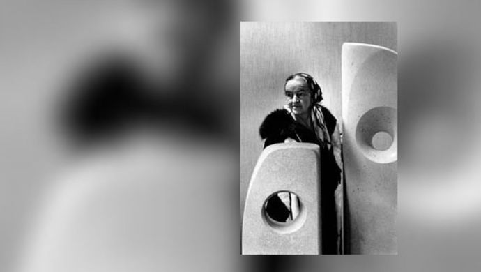 Barbara Hepworth: Carving New Spaces